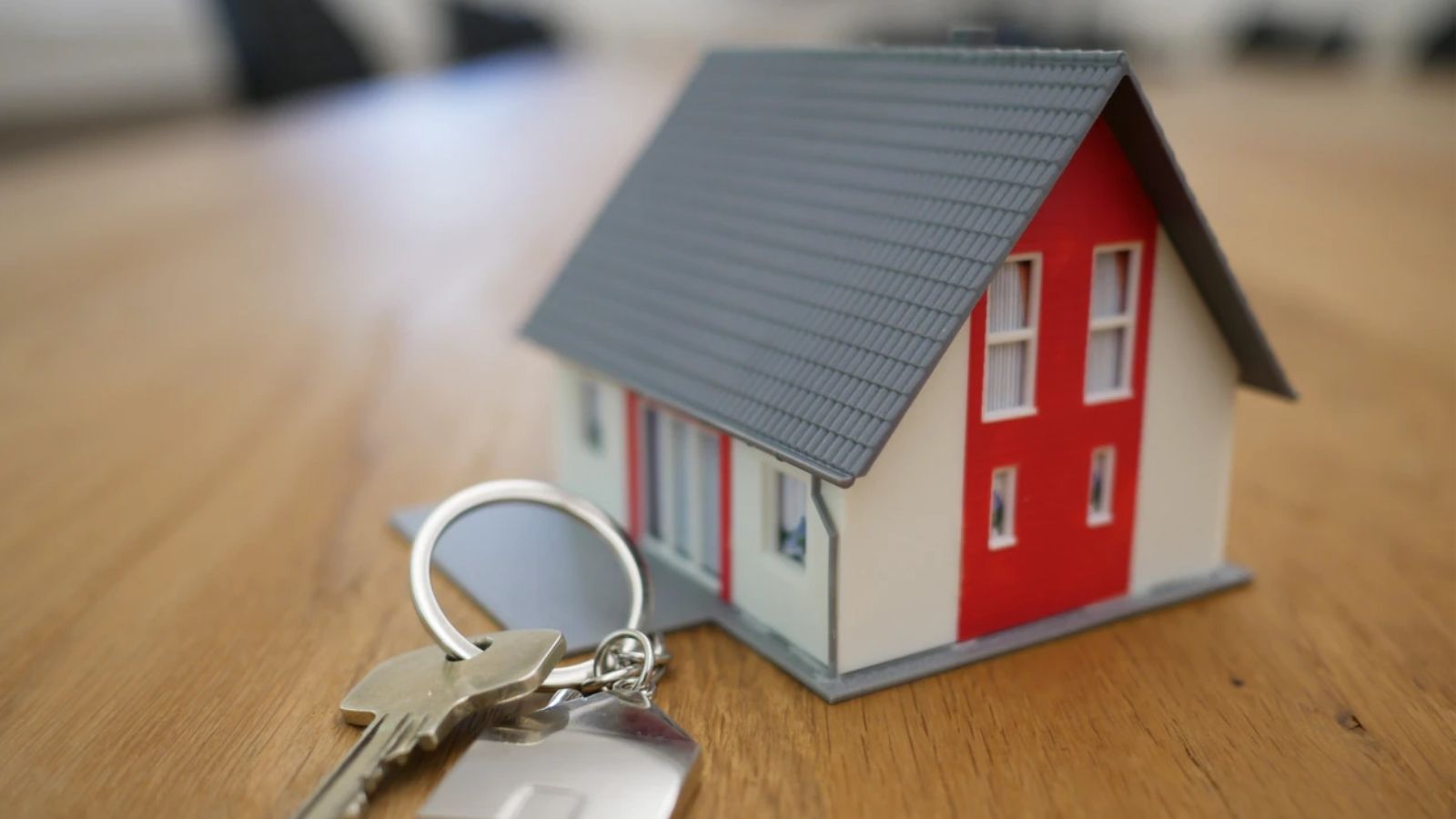 Guide to buying overseas property for Singaporeans